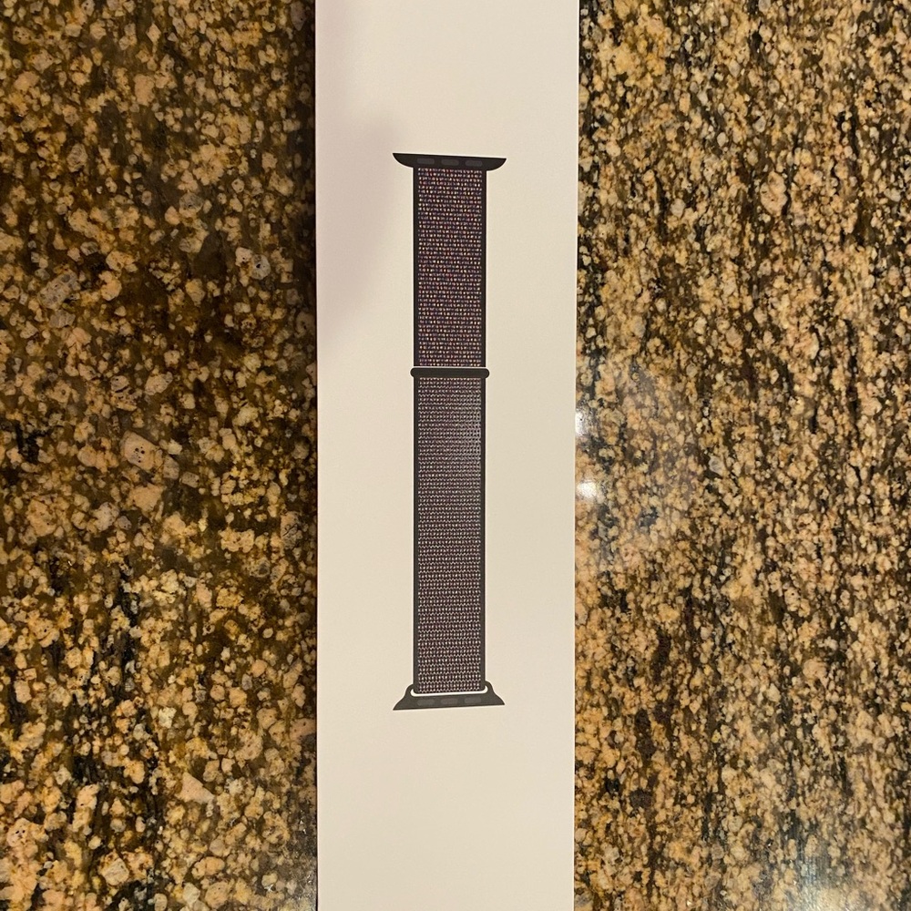 Apple Sport Loop Watch Band   Color Black